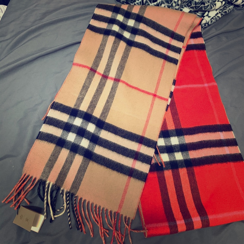 Authentic Burberry Cashmere Scarf (BRAND NEW)